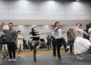 国 家大剧院《第十二夜》将演，排练场先呈爱情“疯”云